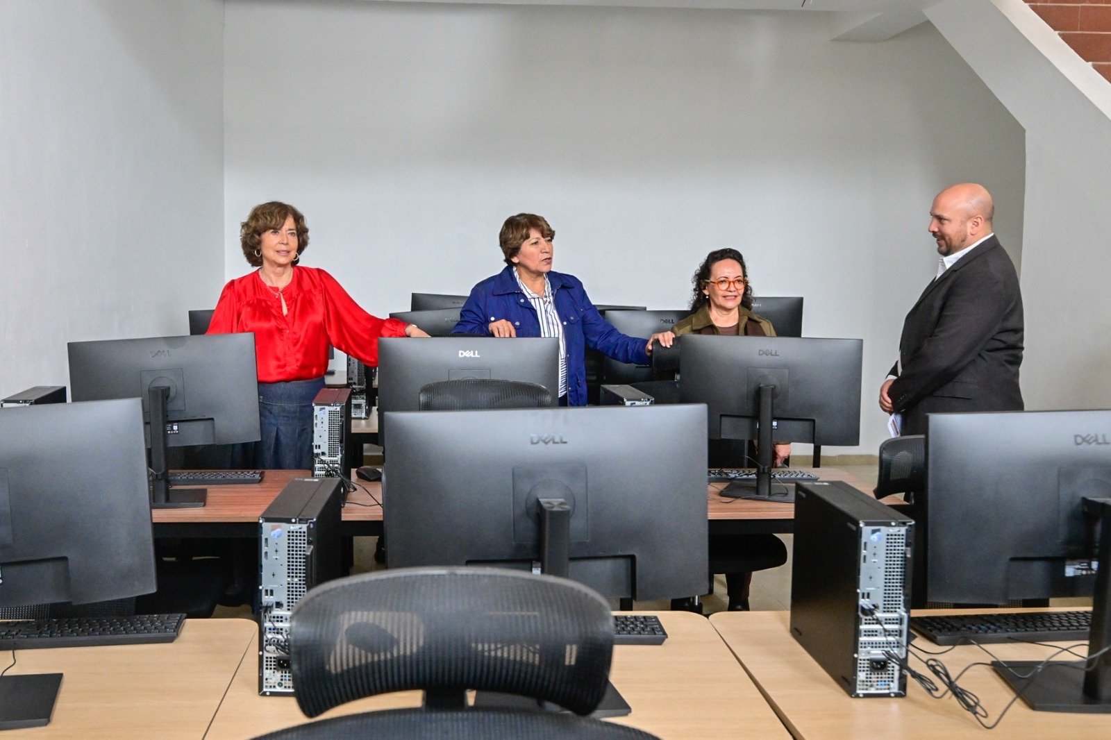 Inauguran campus Naucalpan de la Universidad Nacional Rosario Castellanos