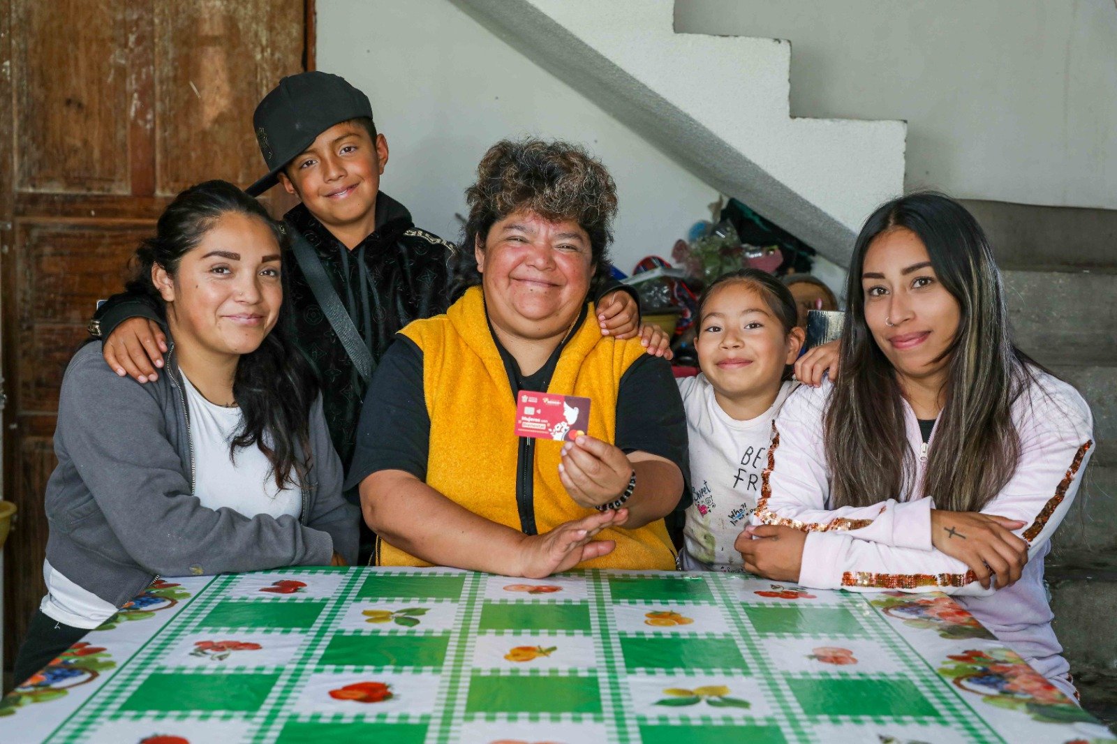 Modifican el programa Mujeres con Bienestar