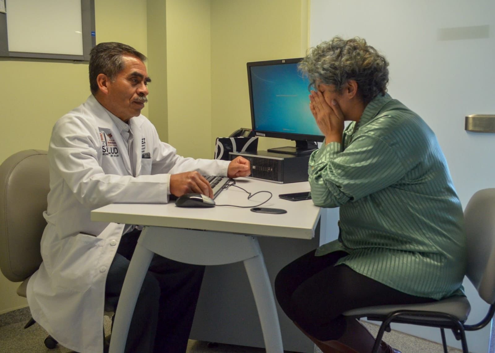 Gobierno del EdoMéx llama a moderar consumo de alcohol y a atender salud emocional en fiestas decembrinas