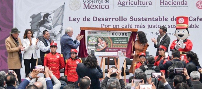 Lotería Nacional devela billete conmemorativo por la Ley de Desarrollo Sustentable de la Cafeticultura